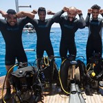 dive hurghada-diving-scuba-instructor-daily dive-dive-fun-friend-smile